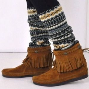 Minnetonka Fringe Moccasins